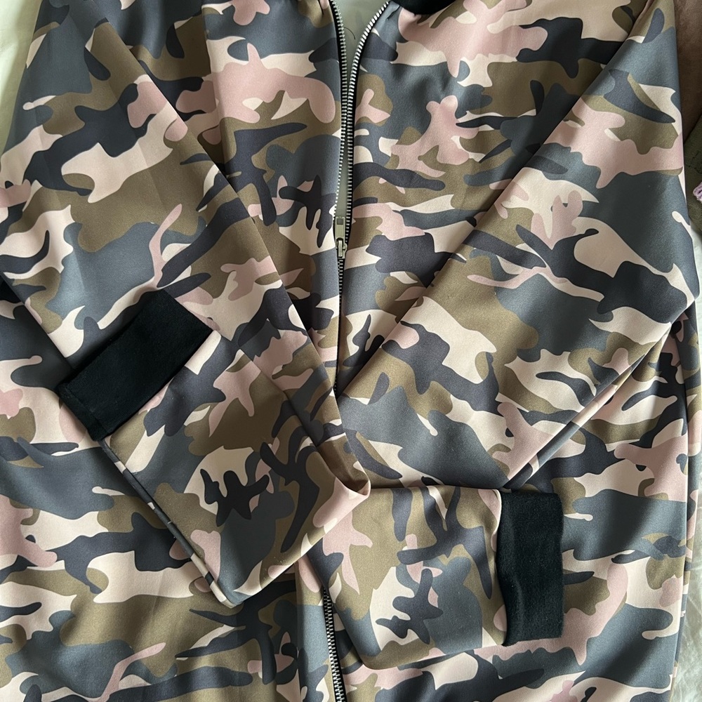 Boohoo jacket - Picture 2 of 2